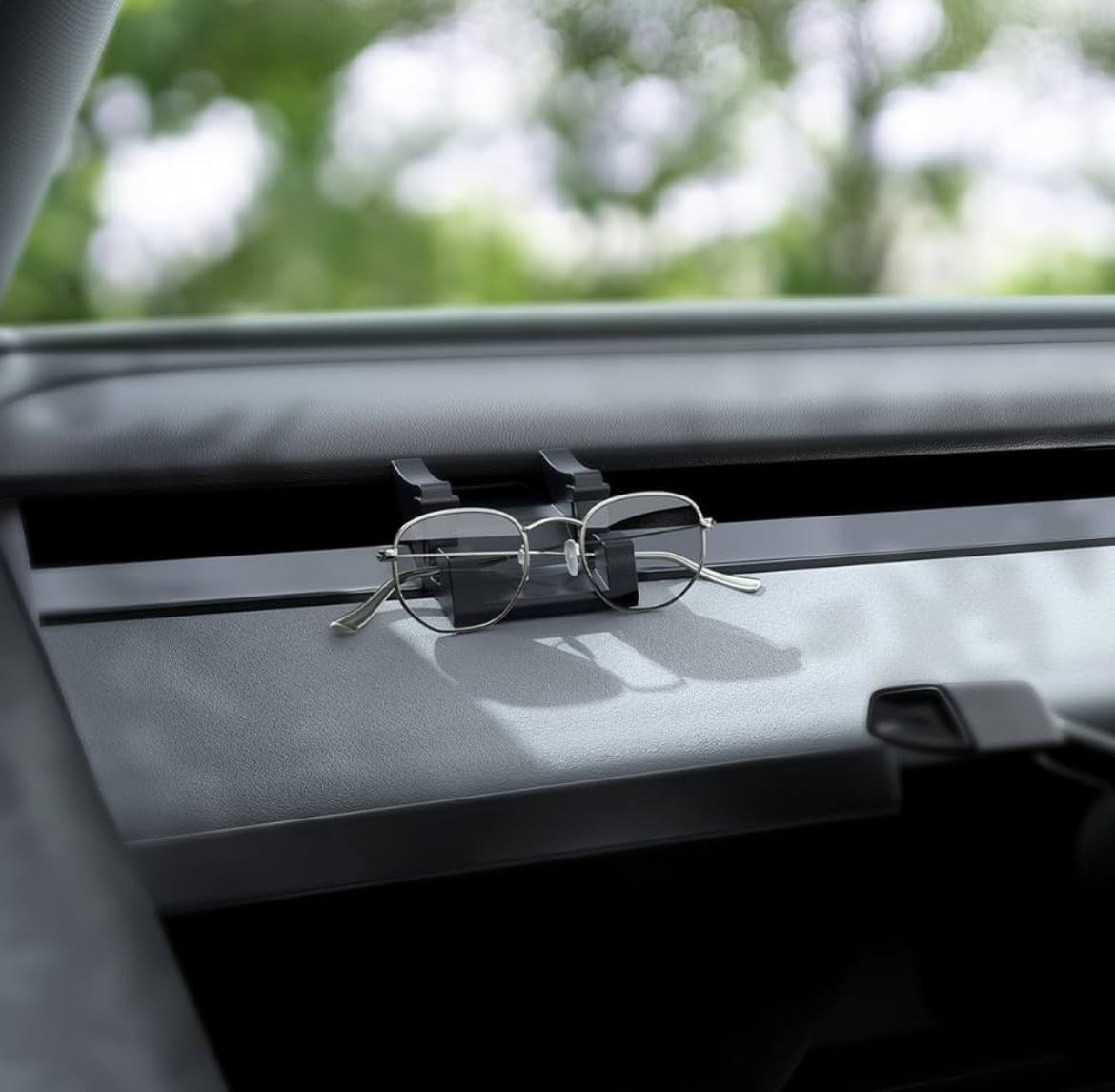 A Ventilation Hook and Glasses Holder