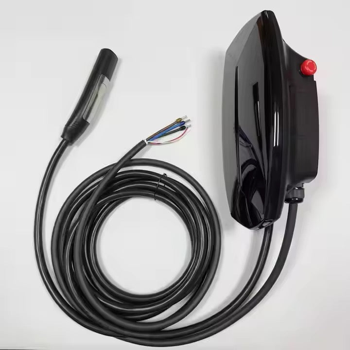 Tesla connector USA type 48A EV charger

Tesla fast charging connector 48A